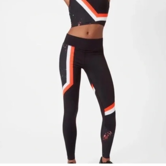 Sweaty Betty The Zero Gravity Leggings Black and Orange - Picture 3 of 16